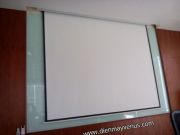 Màn chiếu điện 150 inch