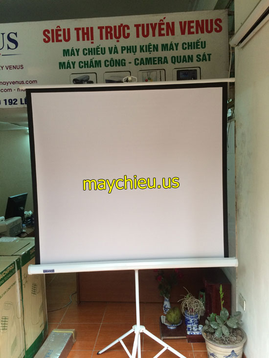 Ảnh Màn chiếu 3 chân 100 inch màn chiếu chân 70x70 giá rẻ